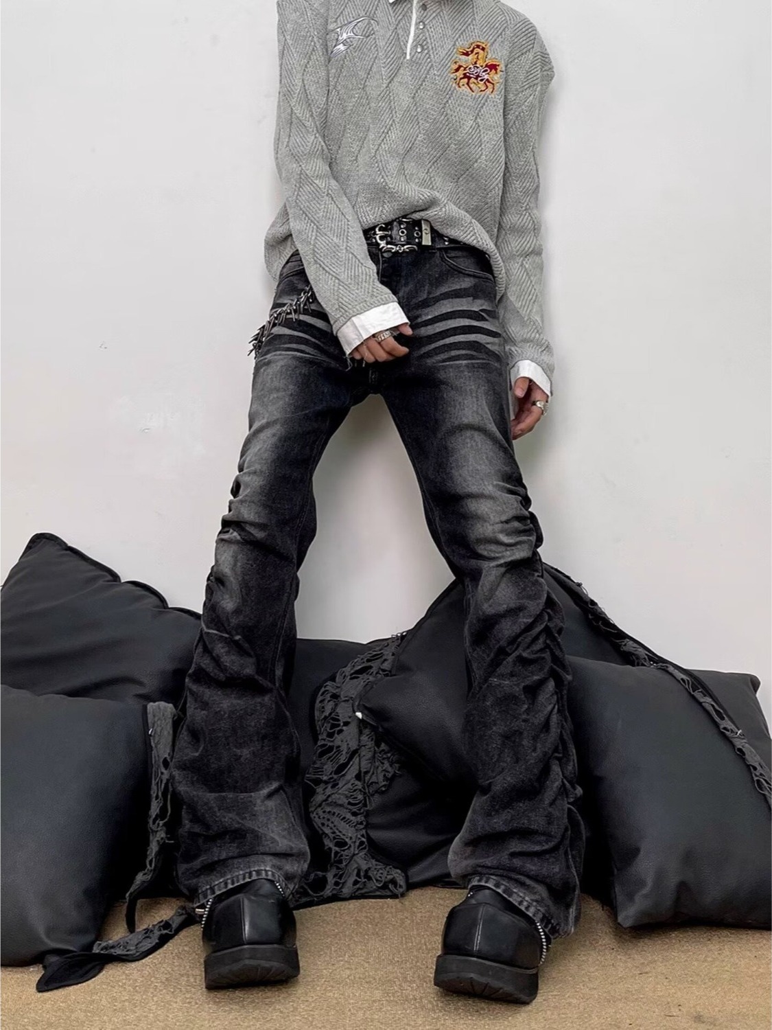 กางเกงยีนส์ผู้ชายทรงสลิมตรง ขา - Streetwear Brand Denim บทวิจารณ์และราคา