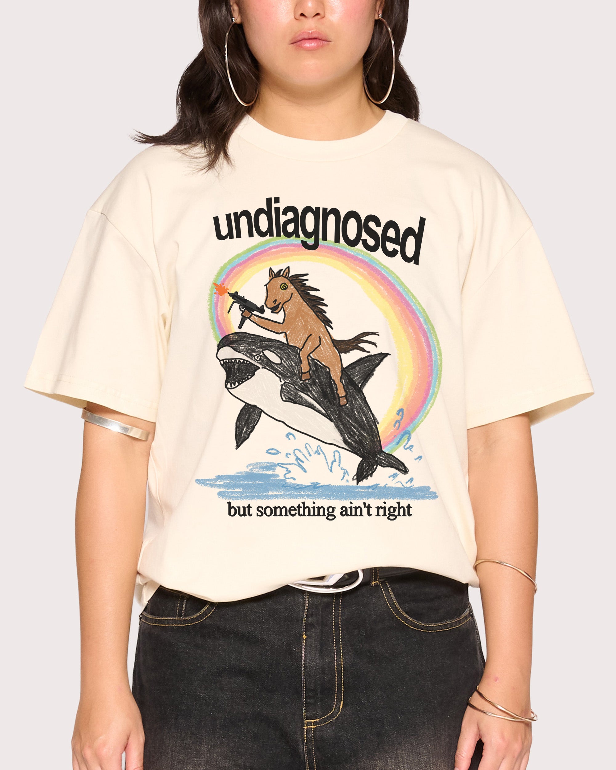 เสื้อยืดกราฟิกแบรนด์สตรีทแฟชั่ - Streetwear Brand Tees บทวิจารณ์และราคา