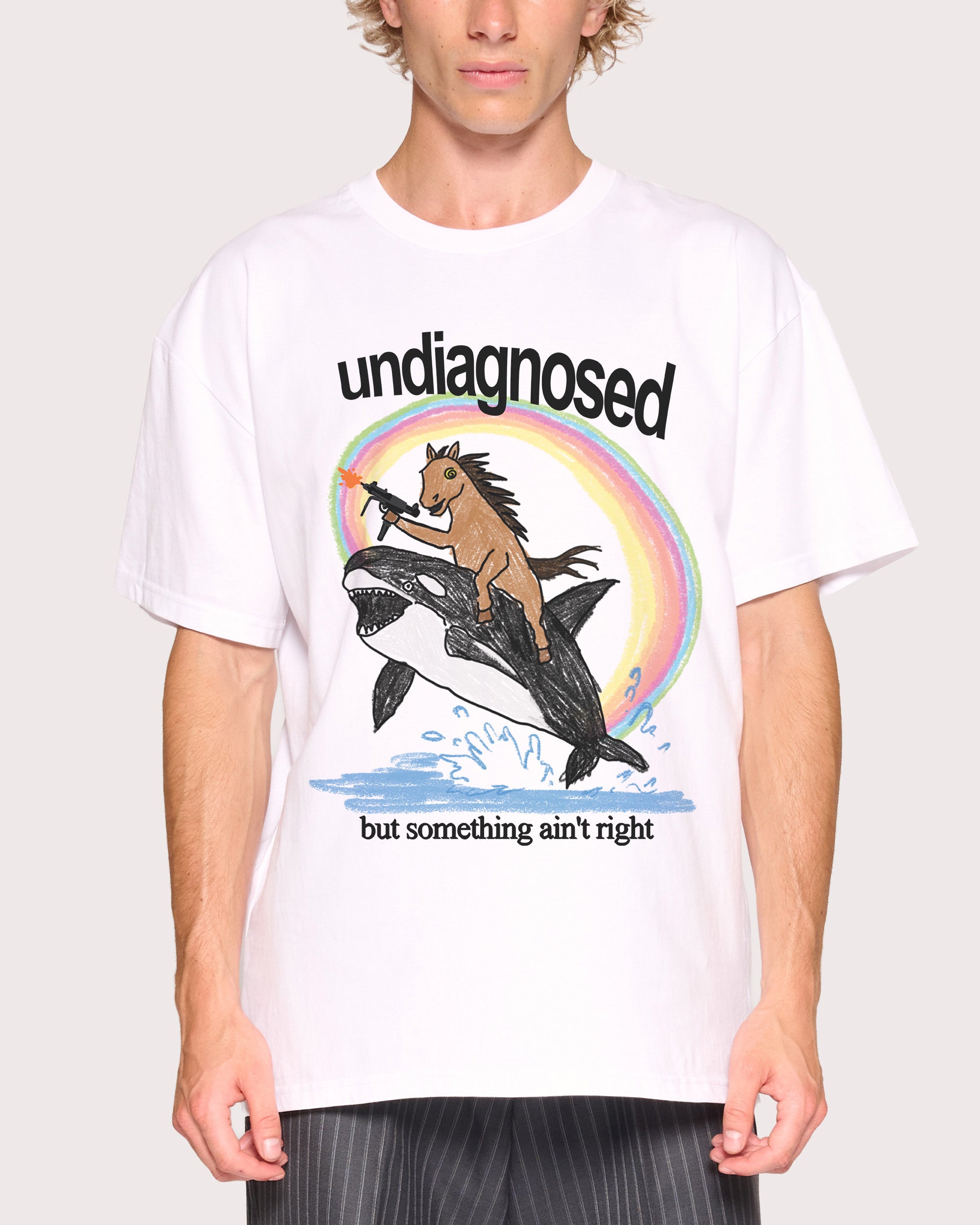 เสื้อยืดกราฟิกแบรนด์สตรีทแฟชั่ - Streetwear Brand Tees บทวิจารณ์และราคา