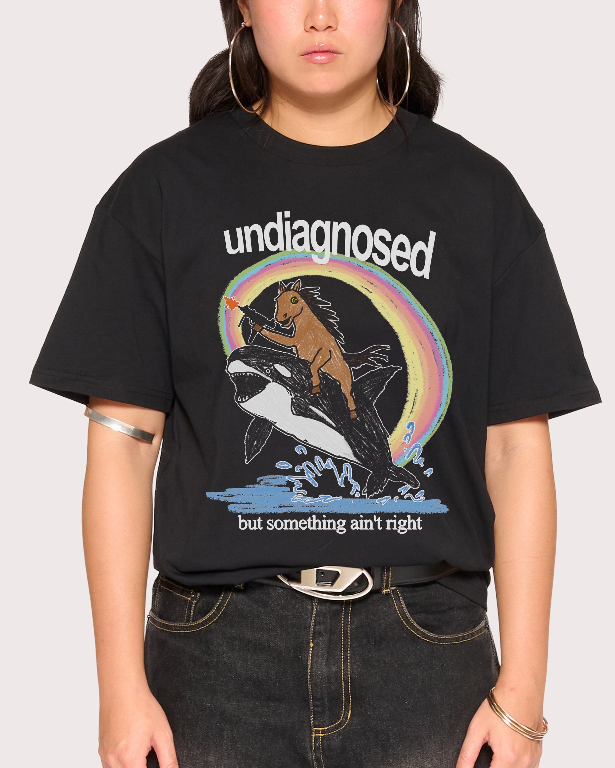 เสื้อยืดกราฟิกแบรนด์สตรีทแฟชั่ - Streetwear Brand Tees บทวิจารณ์และราคา
